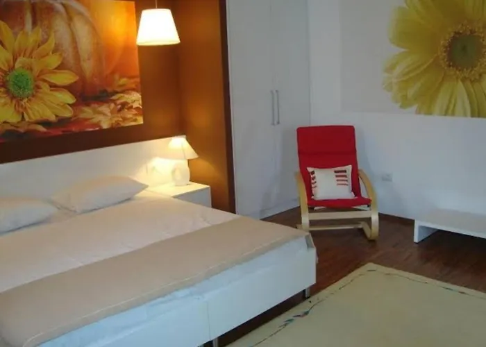 Boutique Patricia Tirana