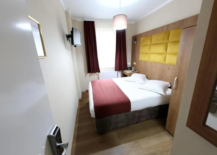 Boutique Patricia * Tirana