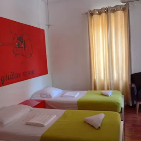 Boutique Patricia Tirana