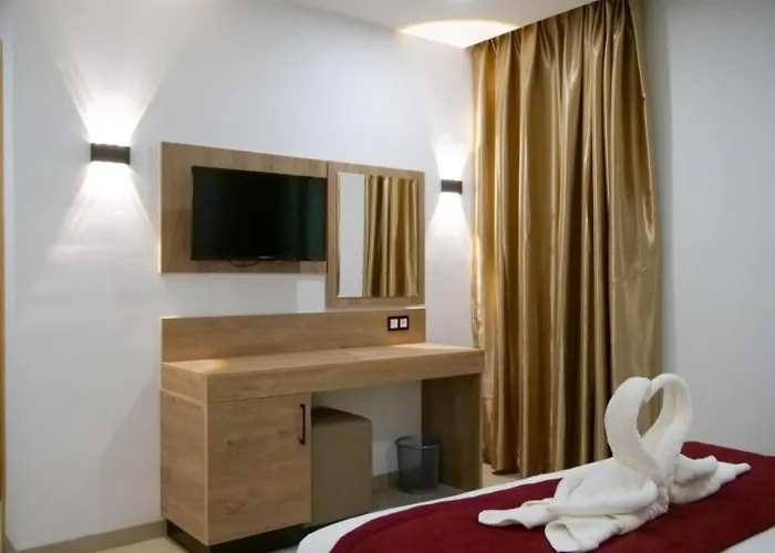 Boutique Patricia * 地拉那